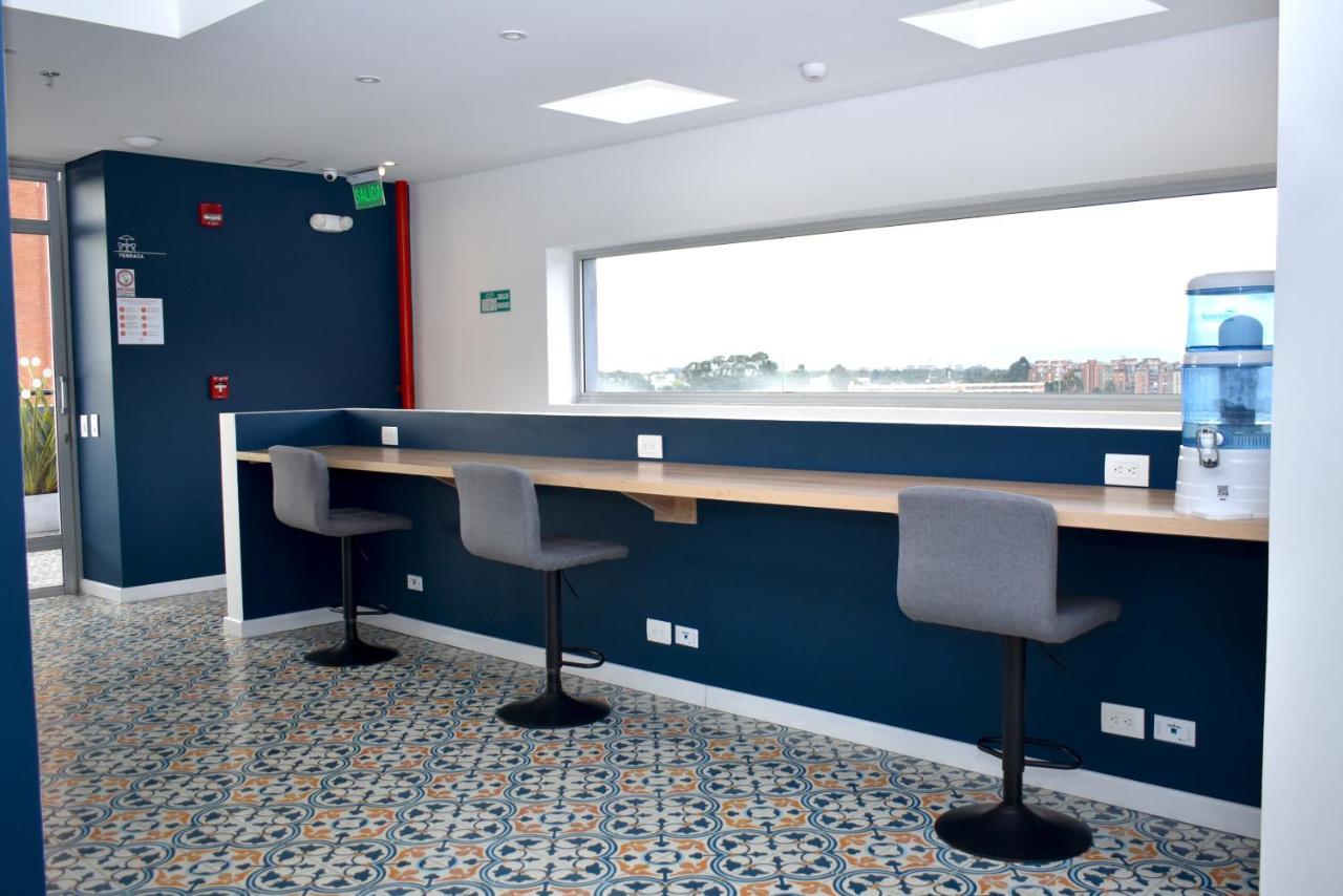 Em Hotel Corferias Embajada Americana Bogota Ngoại thất bức ảnh